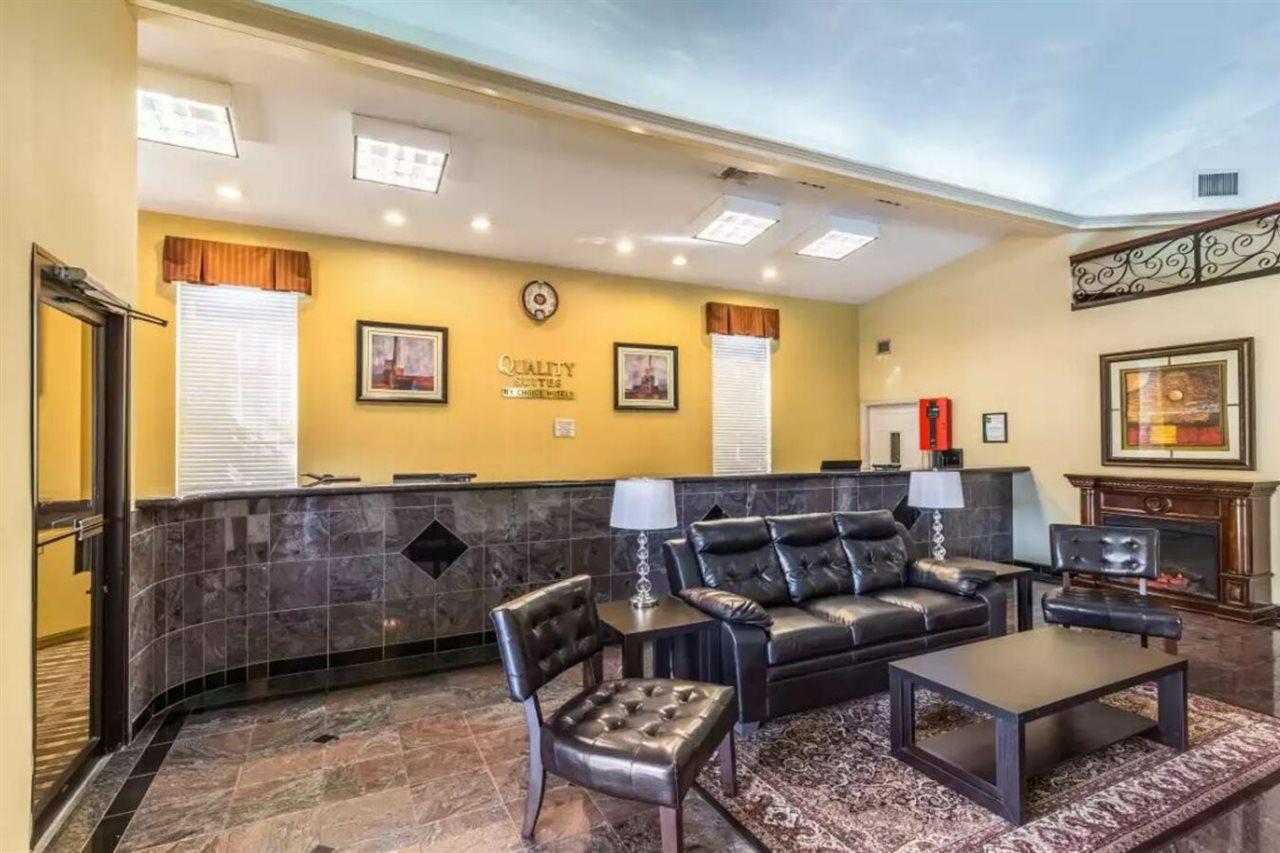 Quality Suites North Houston - Spring Buitenkant foto