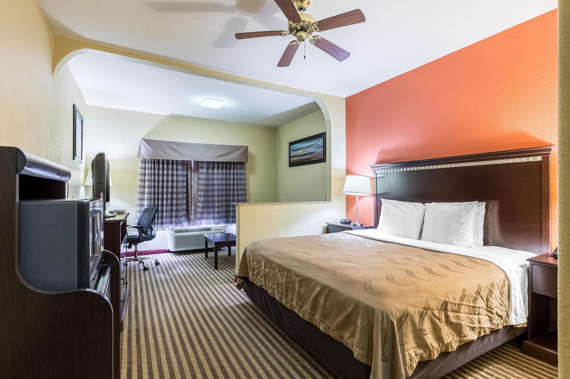 Quality Suites North Houston - Spring Buitenkant foto