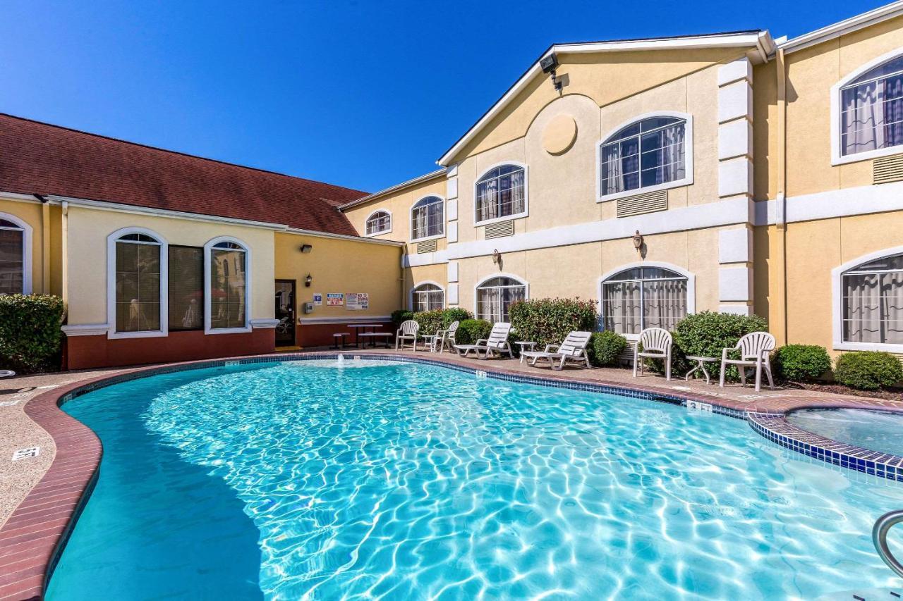 Quality Suites North Houston - Spring Buitenkant foto