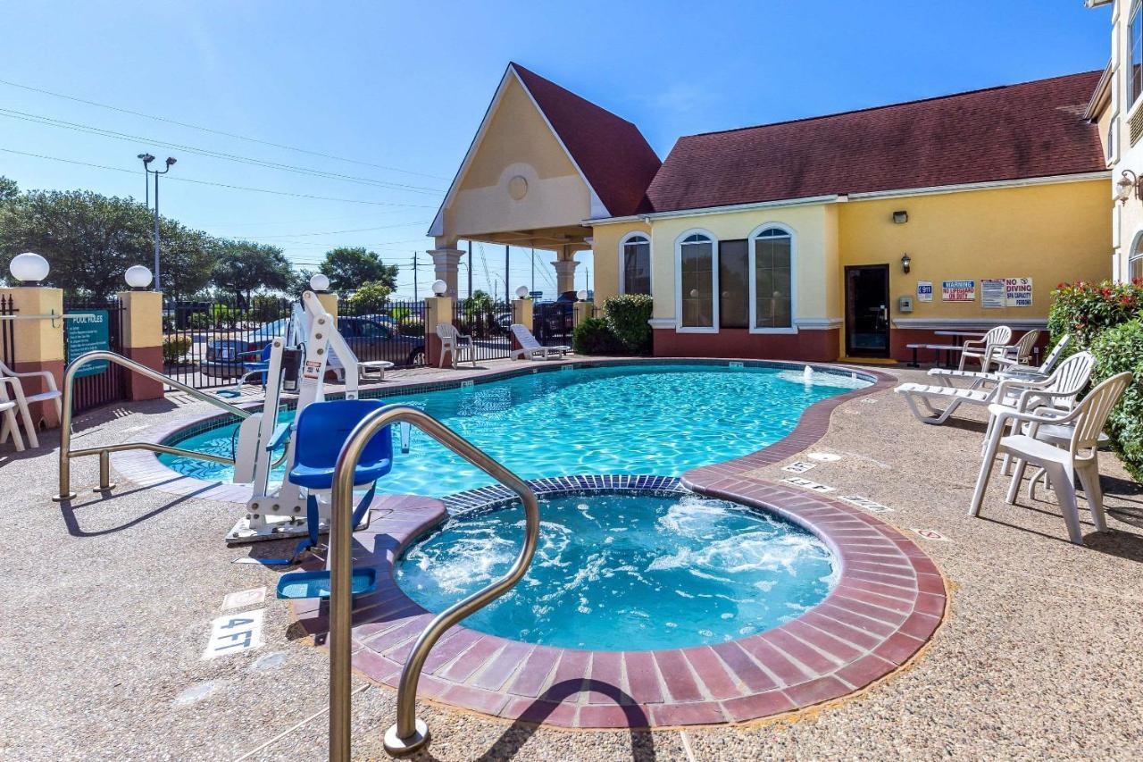 Quality Suites North Houston - Spring Buitenkant foto