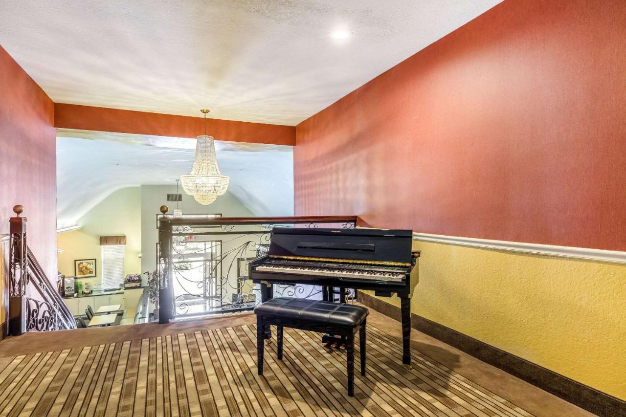 Quality Suites North Houston - Spring Buitenkant foto