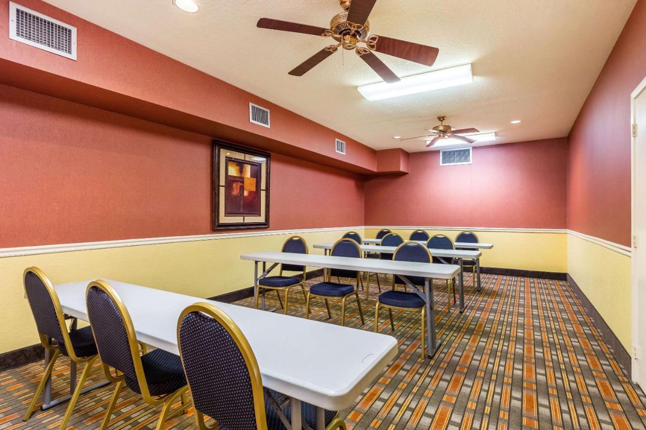 Quality Suites North Houston - Spring Buitenkant foto
